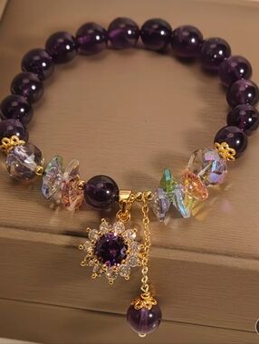 Elegant Purple Beaded Bracelet